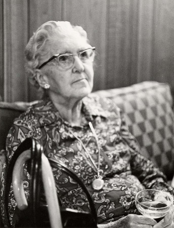 1950-1980, no. 50 — another frame