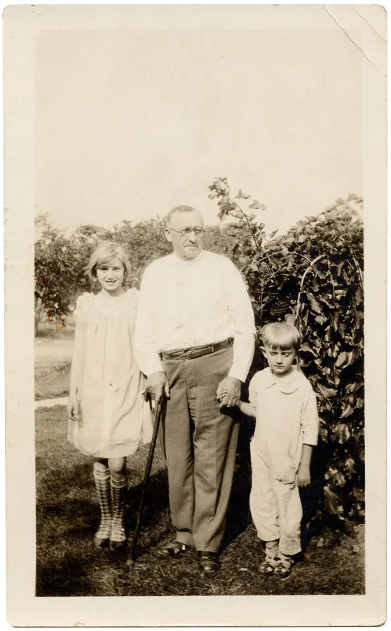 early photos, no. 17