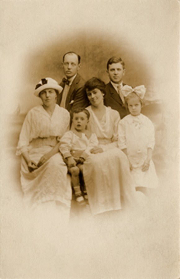 early photos, no. 17