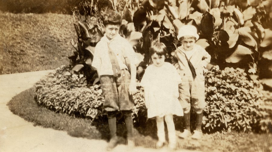 early photos, no. 27