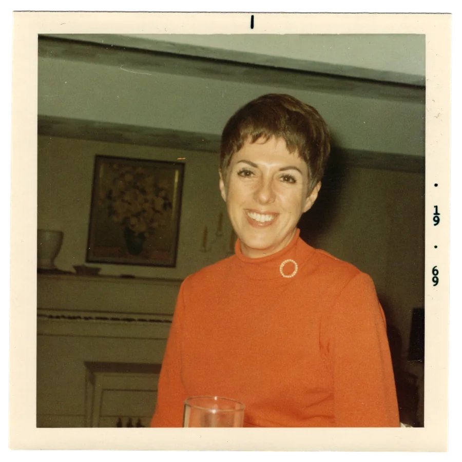Fotron, no. 40 — another frame